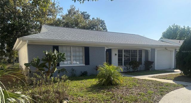 8302 SPLIT RAIL LANE, Hudson, FL 34667
