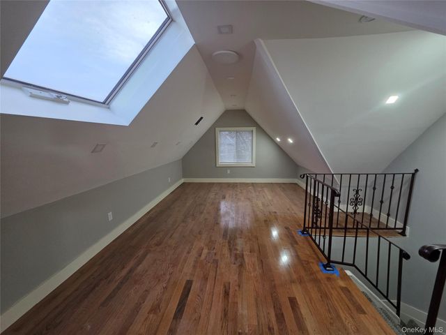 8523 106th Street, Richmond Hill, NY 11418