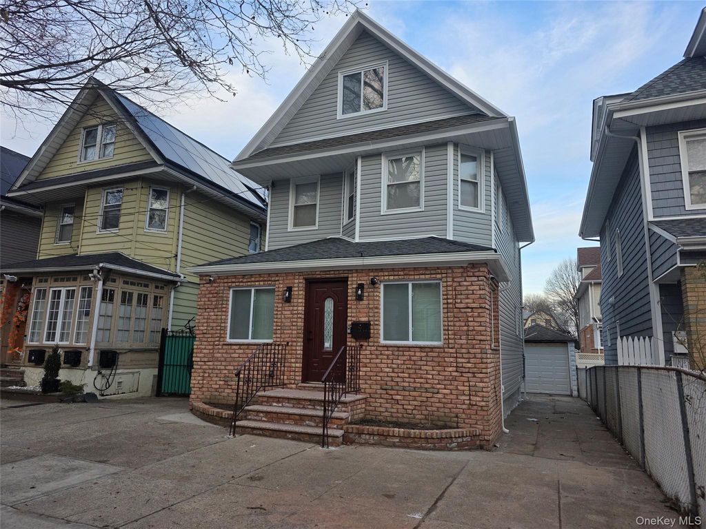 8523 106th Street, Richmond Hill, NY 11418