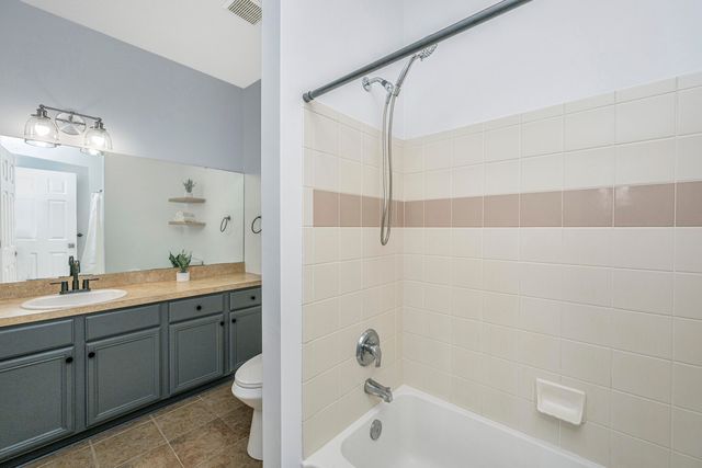 45 Sycamore Avenue Apt 933, Charleston, SC 29407