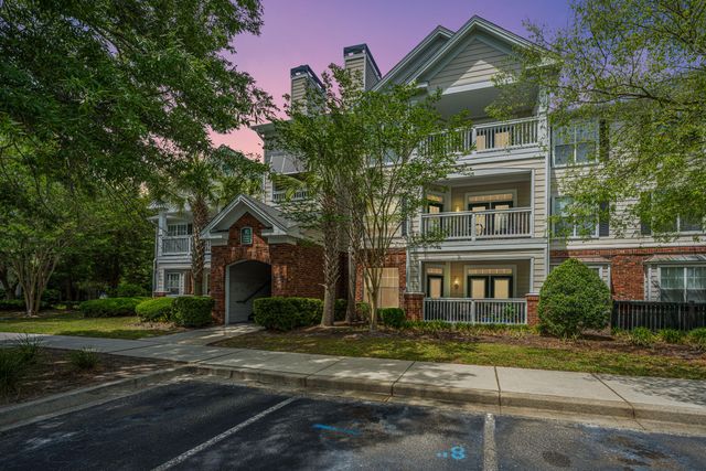 45 Sycamore Avenue Apt 933, Charleston, SC 29407