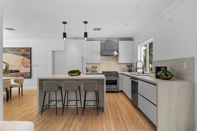 749 Anastasia ave, Coral Gables, FL 33134