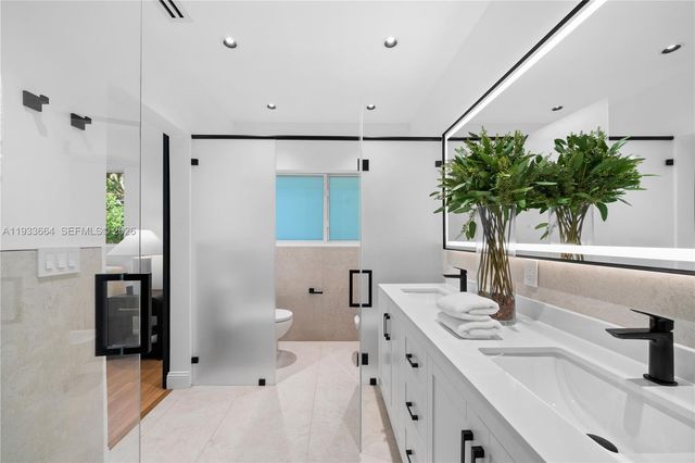 749 Anastasia ave, Coral Gables, FL 33134