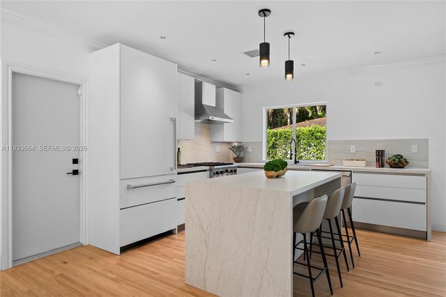 749 Anastasia ave, Coral Gables, FL 33134