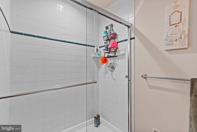 2175 JEFFERSON LN, Huntingdon Valley, PA 19006