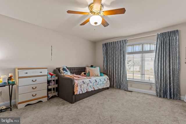 2175 JEFFERSON LN, Huntingdon Valley, PA 19006