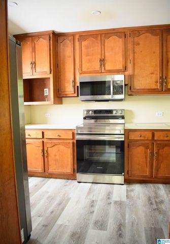 151 OAK AVENUE, Hueytown, AL 35023