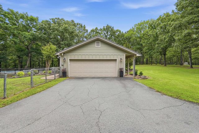 1707 Lawson Oaks Drive, Little Rock, AR 72210