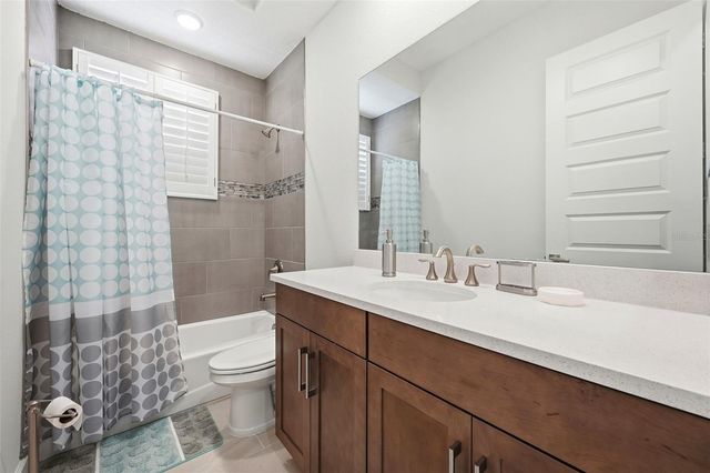 66 NEW LEATHERWOOD DRIVE, Palm Coast, FL 32137