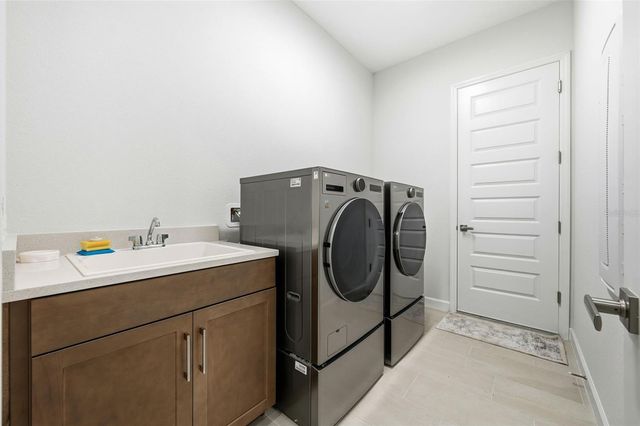 66 NEW LEATHERWOOD DRIVE, Palm Coast, FL 32137