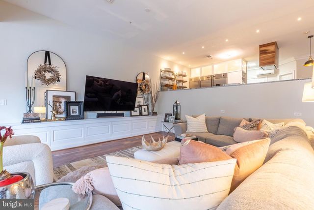 114 BANCROFT MILLS RD, Wilmington, DE 19806