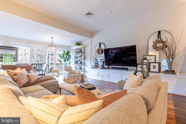 114 BANCROFT MILLS RD, Wilmington, DE 19806