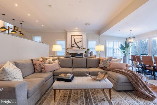 114 BANCROFT MILLS RD, Wilmington, DE 19806