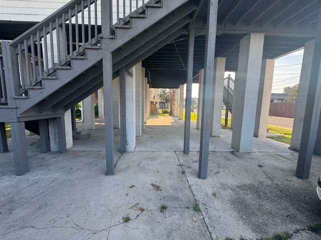 113 Old Oak Drive, Montegut, LA 70394