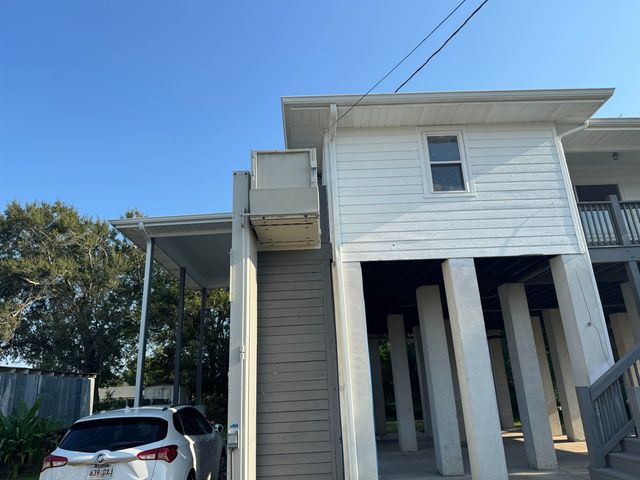 113 Old Oak Drive, Montegut, LA 70394