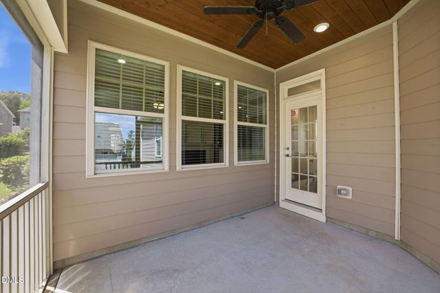 2820 Haw River Trail, Apex, NC 27502