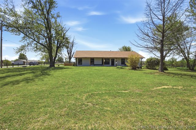 22112 W Coyote Trail S, Sand Springs, OK 74063