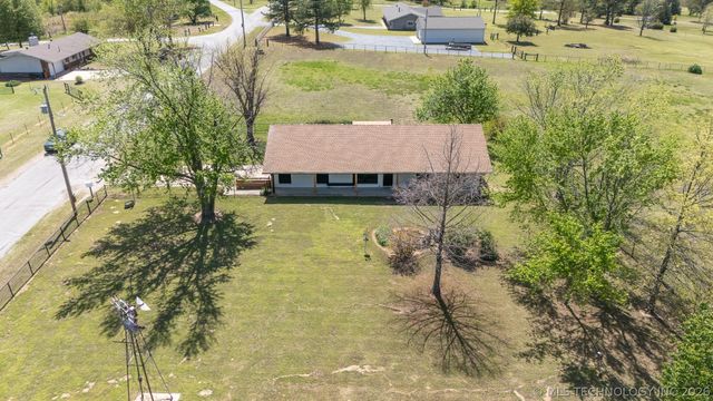 22112 W Coyote Trail S, Sand Springs, OK 74063