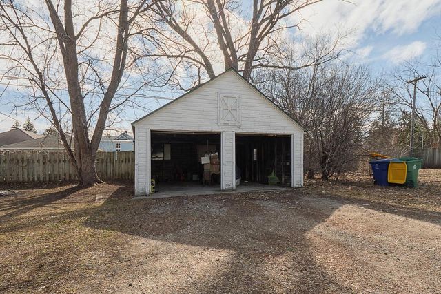 525 S QUINCY STREET, Green Bay, WI 54301
