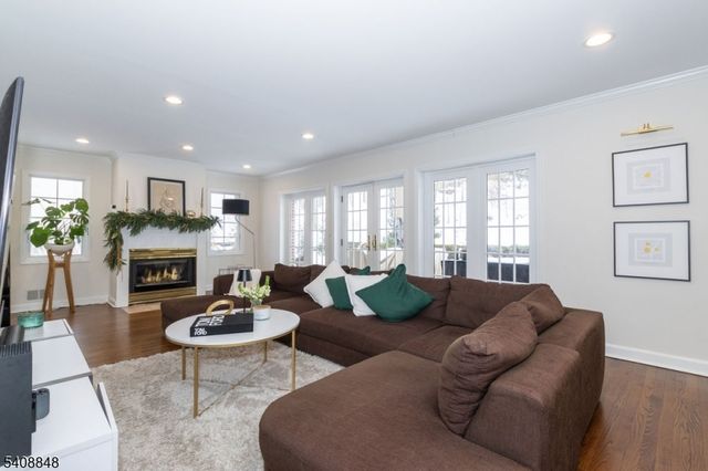 717 Fairmount Ave, Chatham Twp., NJ 07928