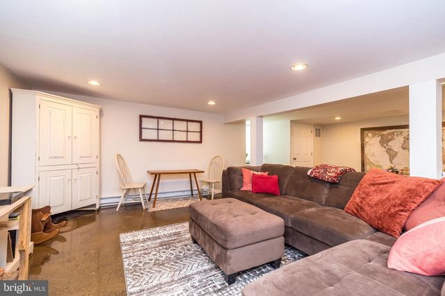 2610 RED GATE DR, Doylestown, PA 18901