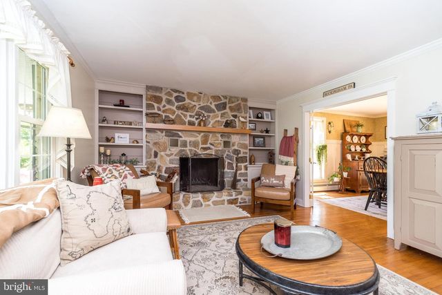 2610 RED GATE DR, Doylestown, PA 18901