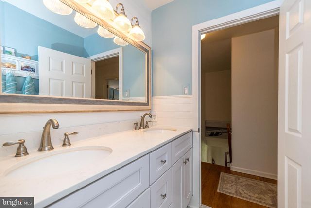 2610 RED GATE DR, Doylestown, PA 18901
