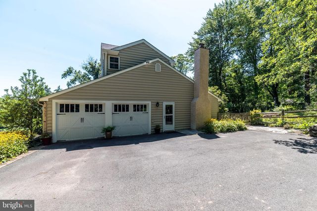 2610 RED GATE DR, Doylestown, PA 18901