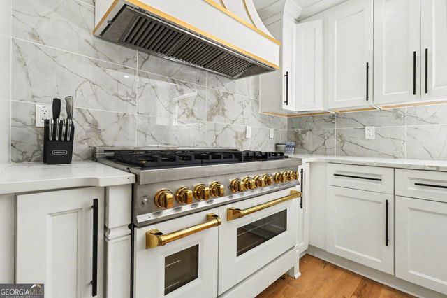 1153 Dawn View Lane NW, Atlanta, GA 30327