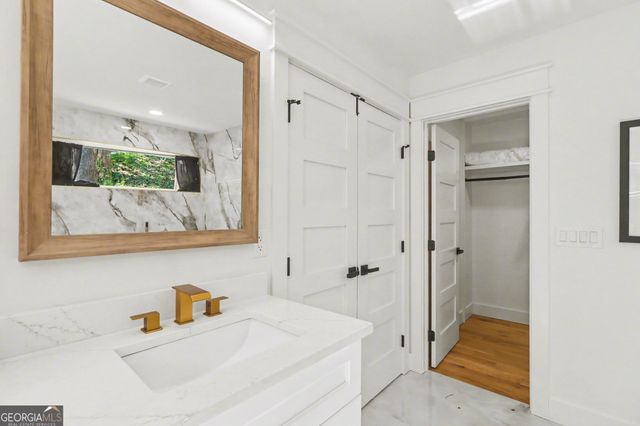 1153 Dawn View Lane NW, Atlanta, GA 30327