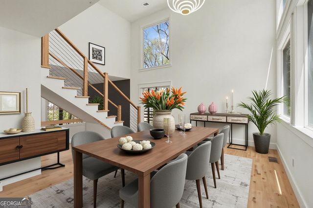 1153 Dawn View Lane NW, Atlanta, GA 30327