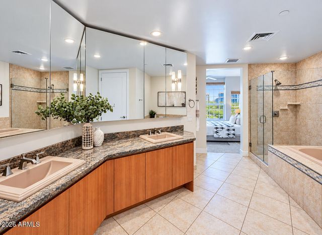 140 E Rio Salado Parkway 209, Tempe, AZ 85281