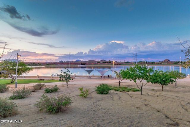 140 E Rio Salado Parkway 209, Tempe, AZ 85281