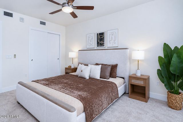 140 E Rio Salado Parkway 209, Tempe, AZ 85281