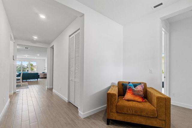 1218 Timber Reap Trail, The Acreage, FL 33470