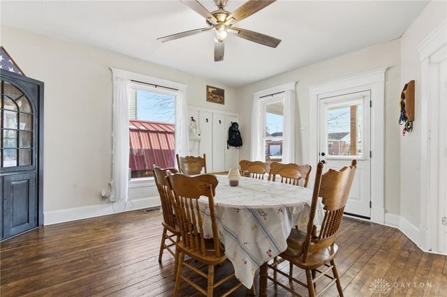 112 W Baldwin Street, Blanchester, OH 45107