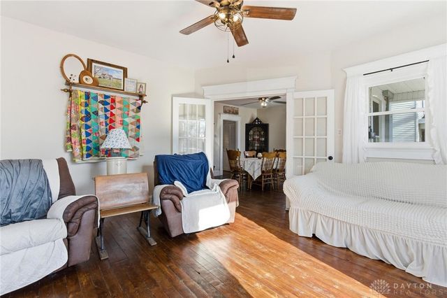 112 W Baldwin Street, Blanchester, OH 45107