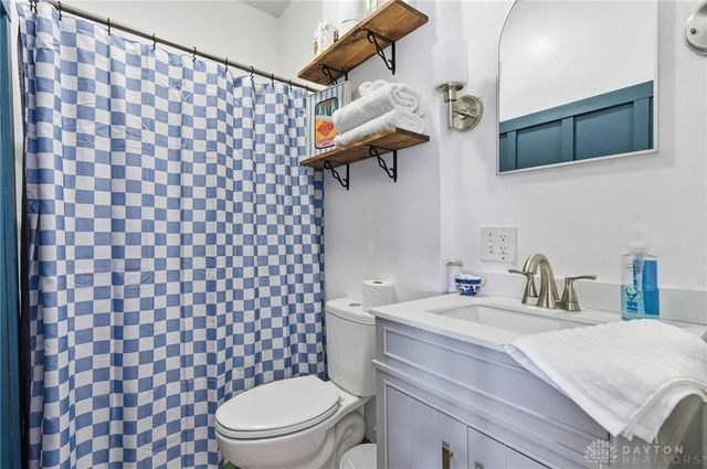 112 W Baldwin Street, Blanchester, OH 45107