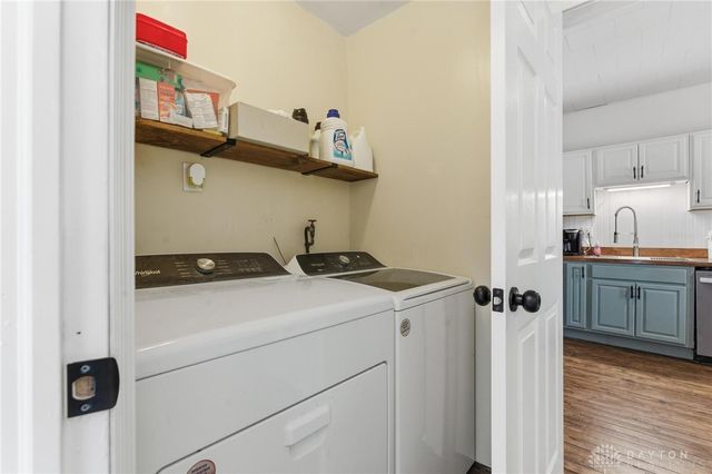 112 W Baldwin Street, Blanchester, OH 45107