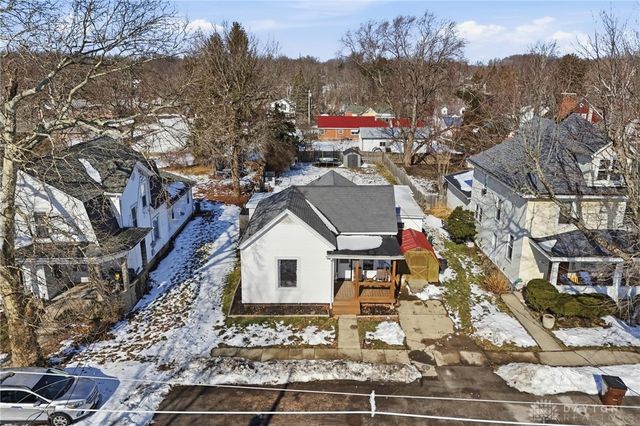 112 W Baldwin Street, Blanchester, OH 45107