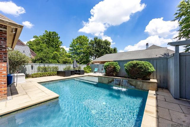 10757 Royal Ridge Ave, Baton Rouge, LA 70810