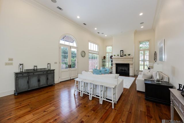 10757 Royal Ridge Ave, Baton Rouge, LA 70810