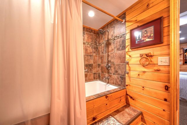 260 Deer Ridge Trail, Ocoee, TN 37361