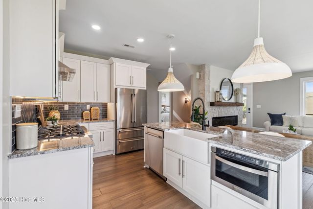 300 Georgia Avenue, Carolina Beach, NC 28428