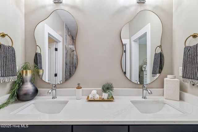 300 Georgia Avenue, Carolina Beach, NC 28428