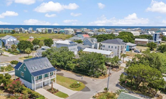 300 Georgia Avenue, Carolina Beach, NC 28428