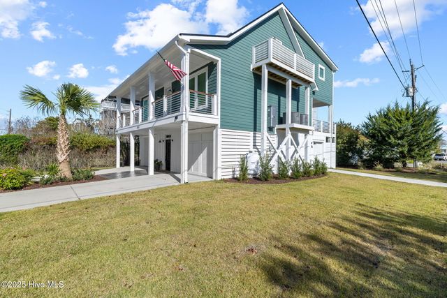 300 Georgia Avenue, Carolina Beach, NC 28428