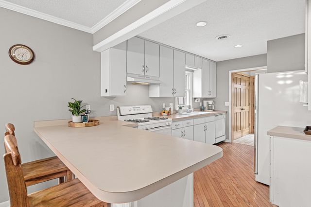 21185 Iverson Avenue N, Forest Lake, MN 55025