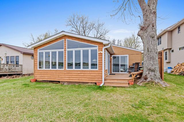 21185 Iverson Avenue N, Forest Lake, MN 55025