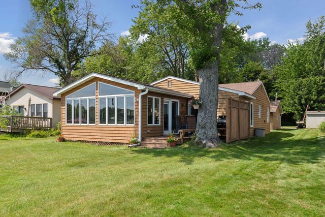 21185 Iverson Avenue N, Forest Lake, MN 55025